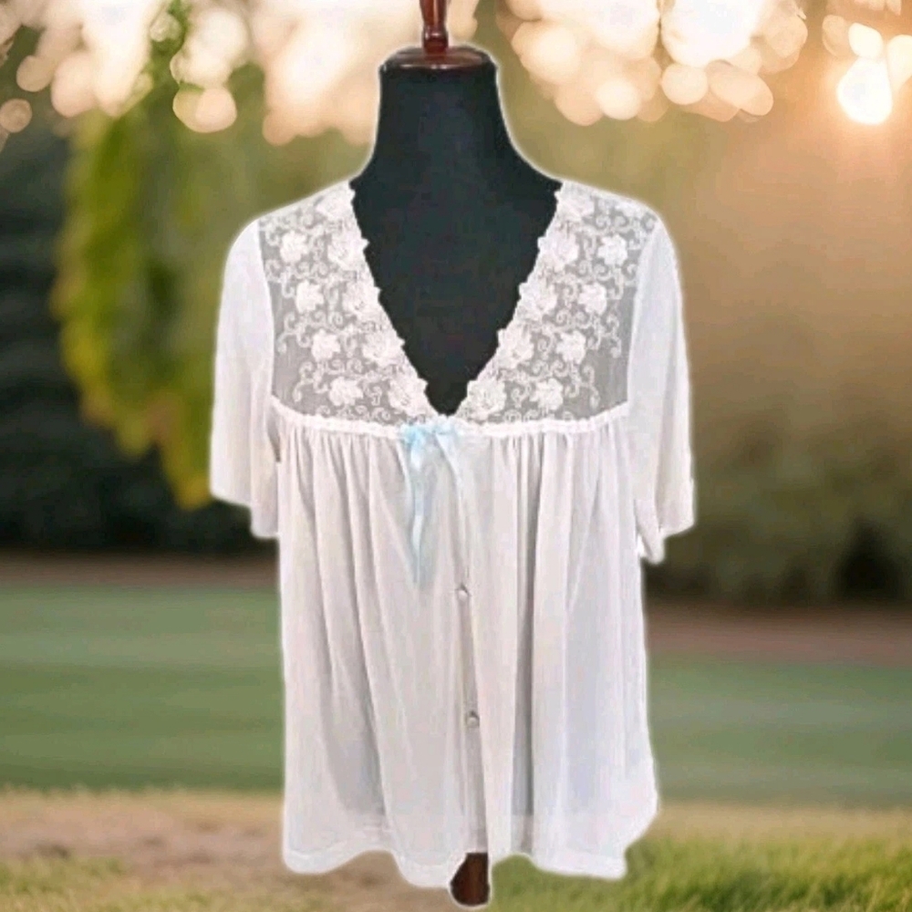 Vanity Fair 60s Vintage Babydoll Nightgown Lace Blue Bow. Made In USA. Excellent